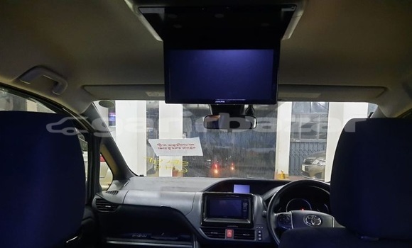 কেনা ব্যবহৃত Toyota Noah Black গাড়ী মধ্যে ঢাকা মধ্যে Dhaka কেনা ব্যবহৃত Toyota Noah Black গাড়ী মধ্যে ঢাকা মধ্যে Dhaka