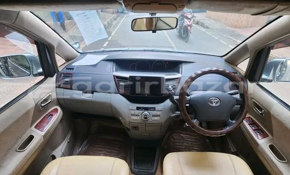 Buy Used Toyota Noah ☓ 2020 in Bhanga, Faridpur Buy Used Toyota Noah ☓ 2020 in Bhanga, Faridpur