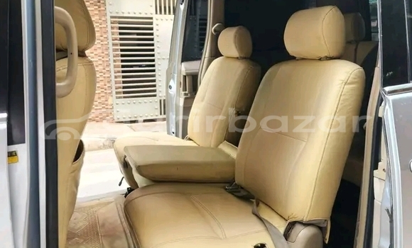 Buy Used Toyota Noah ☓ 2020 in Bhanga, Faridpur Buy Used Toyota Noah ☓ 2020 in Bhanga, Faridpur