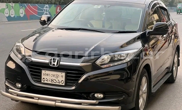 Buy Used Honda Vezel in Bochanganj, Dinajpur Buy Used Honda Vezel in Bochanganj, Dinajpur