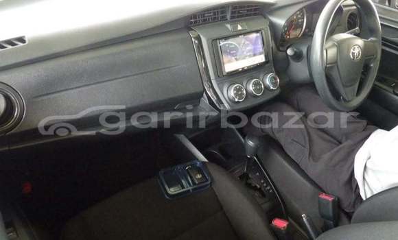 কেনা ব্যবহৃত Toyota axio White গাড়ী মধ্যে ঢাকা মধ্যে Dhaka কেনা ব্যবহৃত Toyota axio White গাড়ী মধ্যে ঢাকা মধ্যে Dhaka