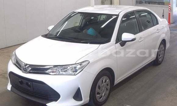 কেনা ব্যবহৃত Toyota axio White গাড়ী মধ্যে ঢাকা মধ্যে Dhaka কেনা ব্যবহৃত Toyota axio White গাড়ী মধ্যে ঢাকা মধ্যে Dhaka