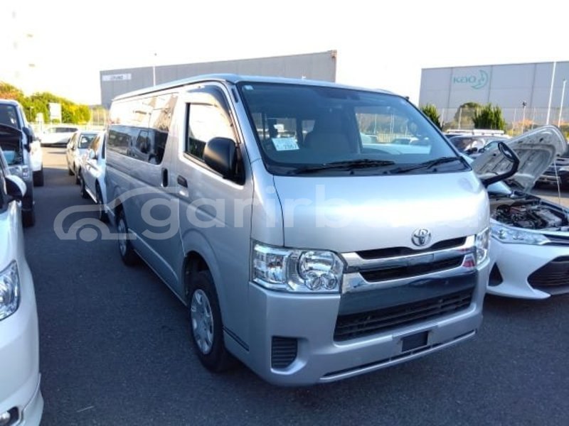 Big with watermark toyota hiace dhaka dhaka 47122