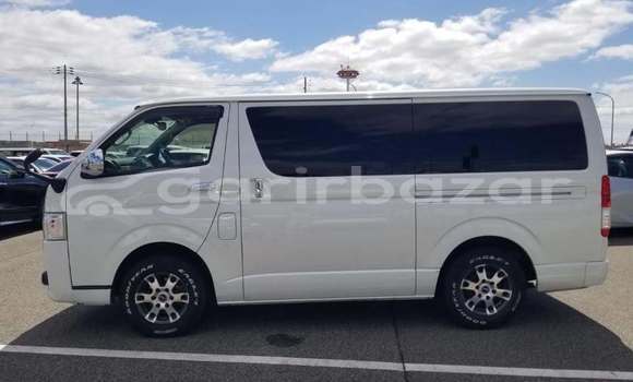 কেনা ব্যবহৃত Toyota Hiace White গাড়ী মধ্যে ঢাকা মধ্যে Dhaka কেনা ব্যবহৃত Toyota Hiace White গাড়ী মধ্যে ঢাকা মধ্যে Dhaka