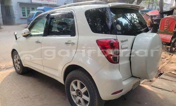 Buy Used 2006 Toyota Rush in Dhaka, Dhaka Buy Used 2006 Toyota Rush in Dhaka, Dhaka