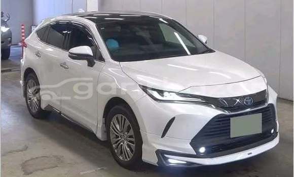 Buy Used 2020 Toyota Harrier in Dhaka, Dhaka Buy Used 2020 Toyota Harrier in Dhaka, Dhaka