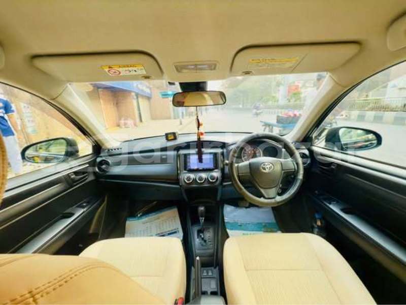 Big with watermark toyota axio dhaka dhaka 47149