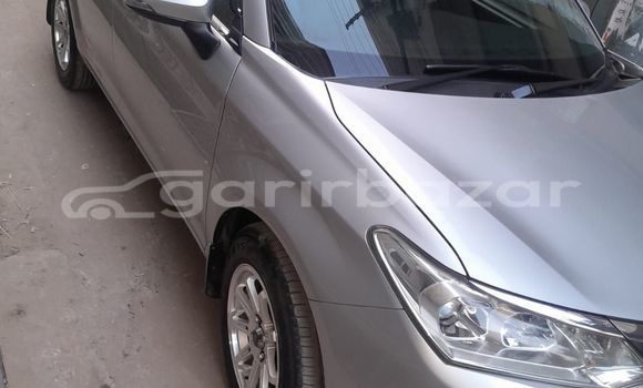 কিনুন ব্যবহৃত Toyota গাড়ী কিনুন ব্যবহৃত Toyota গাড়ী