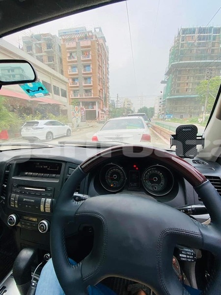 Big with watermark mitsubishi pajero dhaka dhaka 5264