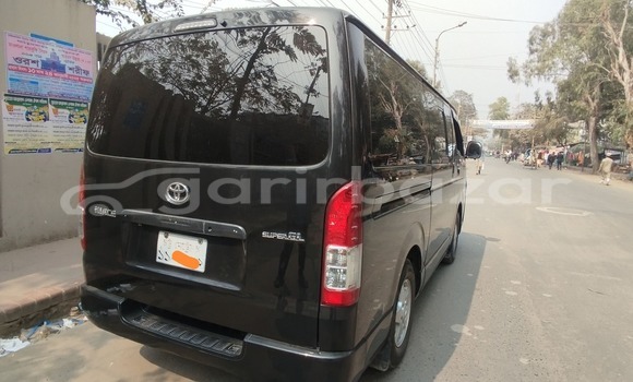 Buy Used 2007 Toyota Hiace in Dhaka, Dhaka Buy Used 2007 Toyota Hiace in Dhaka, Dhaka