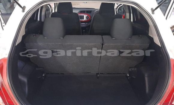 Buy Used 2011 Toyota Vitz in Dhaka, Dhaka Buy Used 2011 Toyota Vitz in Dhaka, Dhaka