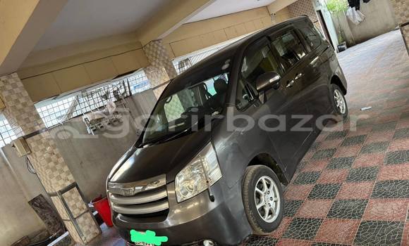 Buy Used 2008 Toyota Noah in Dhaka, Dhaka Buy Used 2008 Toyota Noah in Dhaka, Dhaka