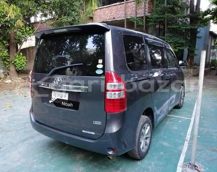 Big with watermark toyota noah dhaka dhaka 47198