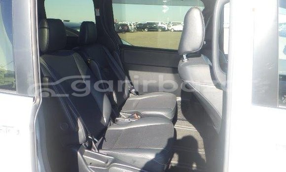 Buy Used 2019 Toyota Esquire in Dhaka, Dhaka Buy Used 2019 Toyota Esquire in Dhaka, Dhaka