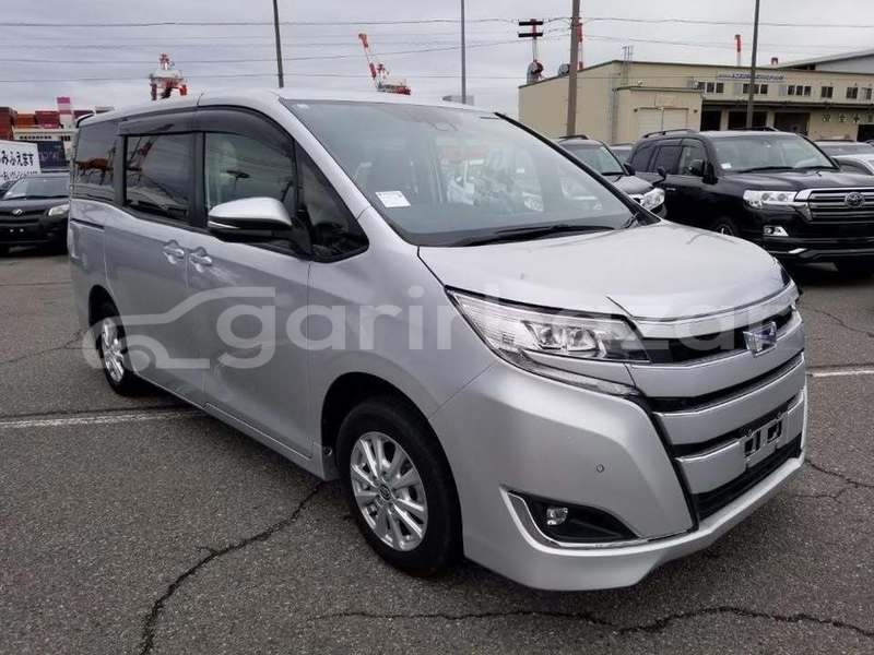 Big with watermark toyota noah dhaka dhaka 47341