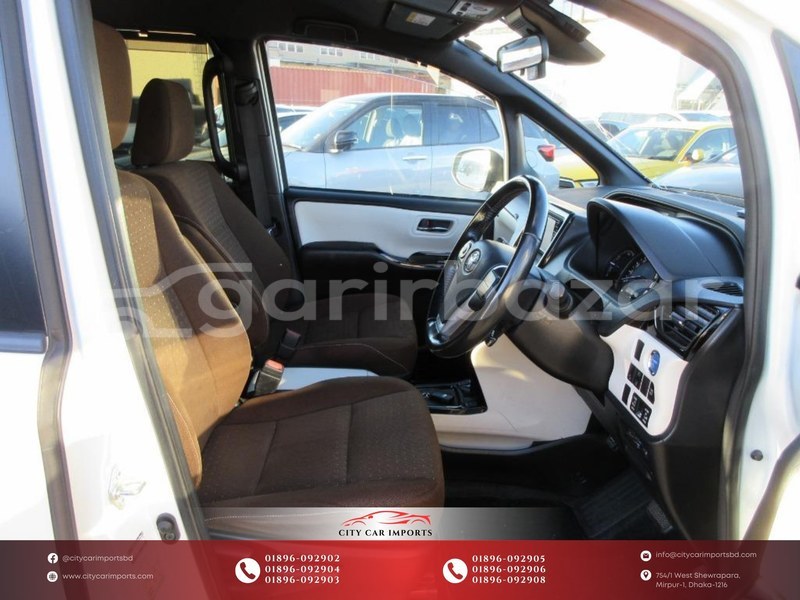 Big with watermark toyota noah dhaka dhaka 47342