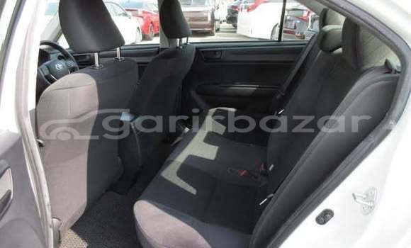 কেনা ব্যবহৃত Toyota axio White গাড়ী মধ্যে ঢাকা মধ্যে Dhaka কেনা ব্যবহৃত Toyota axio White গাড়ী মধ্যে ঢাকা মধ্যে Dhaka