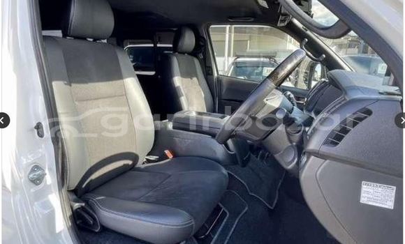 কেনা ব্যবহৃত Toyota Hiace White গাড়ী মধ্যে ঢাকা মধ্যে Dhaka কেনা ব্যবহৃত Toyota Hiace White গাড়ী মধ্যে ঢাকা মধ্যে Dhaka