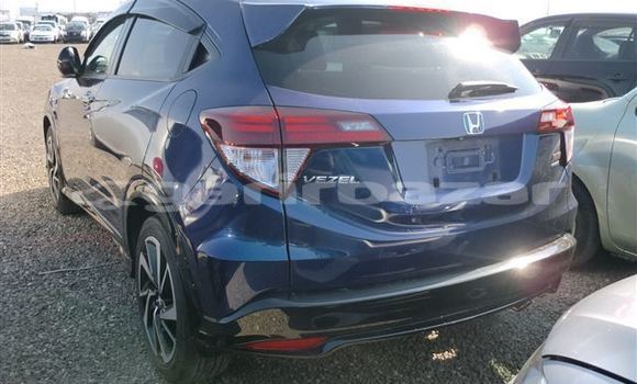 Buy Used 2017 Honda Vezel in Dhaka, Dhaka Buy Used 2017 Honda Vezel in Dhaka, Dhaka
