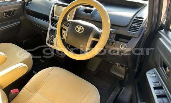 Buy Used 2012 Toyota Noah in Dhaka, Dhaka Buy Used 2012 Toyota Noah in Dhaka, Dhaka