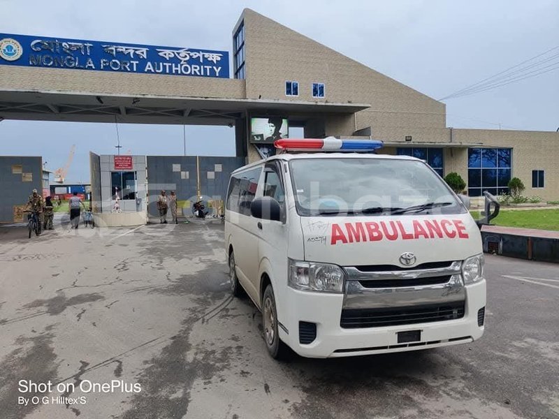 Big with watermark toyota hiace dhaka dhaka 47356