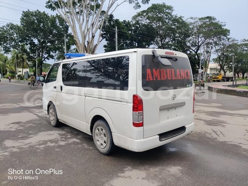 Big with watermark toyota hiace dhaka dhaka 47356