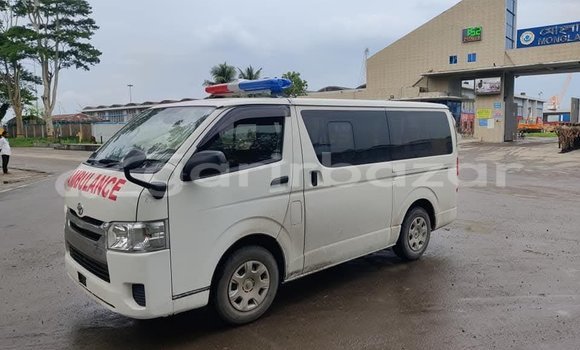 কেনা ব্যবহৃত Toyota Hiace White গাড়ী মধ্যে ঢাকা মধ্যে Dhaka কেনা ব্যবহৃত Toyota Hiace White গাড়ী মধ্যে ঢাকা মধ্যে Dhaka