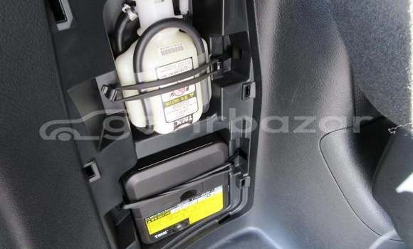 কেনা ব্যবহৃত Toyota Esquire Black গাড়ী মধ্যে ঢাকা মধ্যে Dhaka কেনা ব্যবহৃত Toyota Esquire Black গাড়ী মধ্যে ঢাকা মধ্যে Dhaka