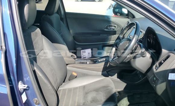 Buy Used 2017 Honda Vezel in Dhaka, Dhaka Buy Used 2017 Honda Vezel in Dhaka, Dhaka