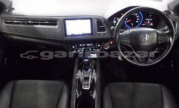 Buy Used 2017 Honda Vezel in Dhaka, Dhaka Buy Used 2017 Honda Vezel in Dhaka, Dhaka