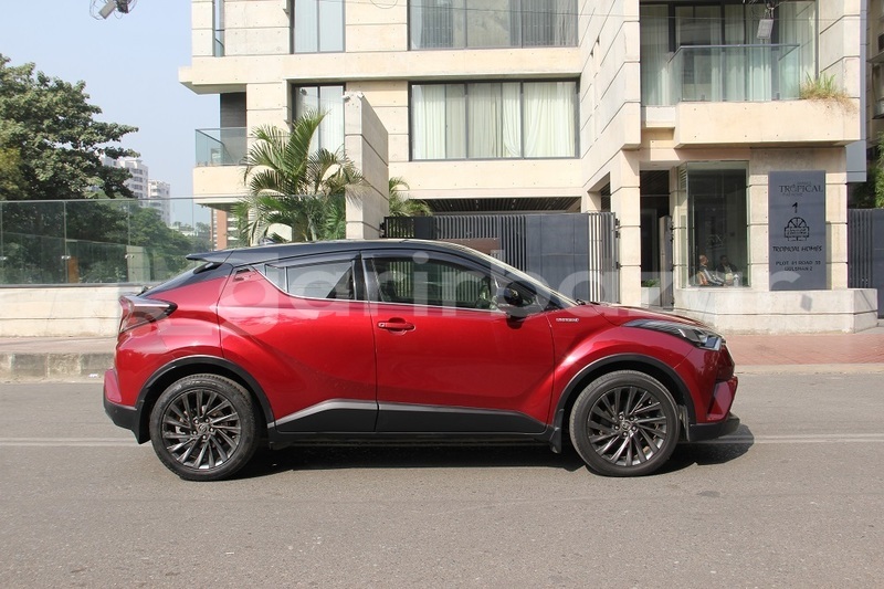 Big with watermark toyota ch r dhaka dhaka 47373