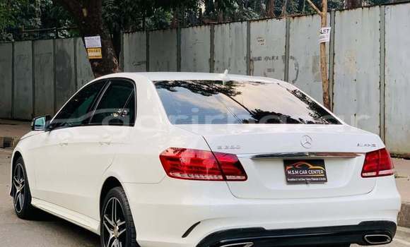 Buy Used 2014 Mercedes-Benz E 250 in Dhaka, Dhaka Buy Used 2014 Mercedes-Benz E 250 in Dhaka, Dhaka