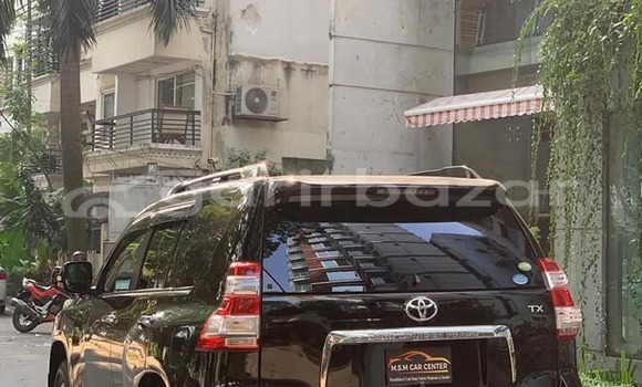 Buy Used 2011 Toyota land cruiser-prado in Dhaka, Dhaka Buy Used 2011 Toyota land cruiser-prado in Dhaka, Dhaka