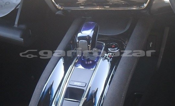 কেনা ব্যবহৃত Honda Vezel White গাড়ী মধ্যে ঢাকা মধ্যে Dhaka কেনা ব্যবহৃত Honda Vezel White গাড়ী মধ্যে ঢাকা মধ্যে Dhaka