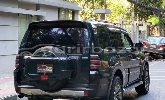 Buy Used 2020 Mitsubishi pajero in Dhamrai, Dhaka Buy Used 2020 Mitsubishi pajero in Dhamrai, Dhaka