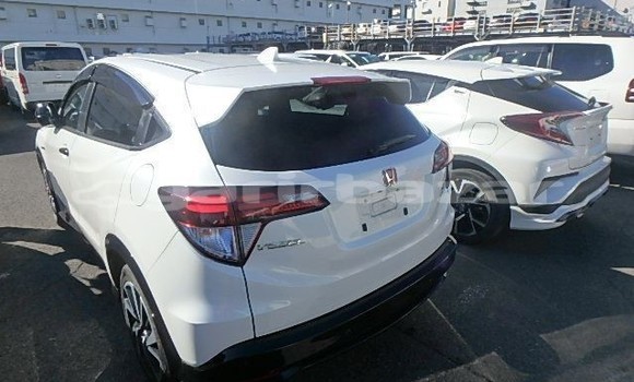 কেনা ব্যবহৃত Honda Vezel White গাড়ী মধ্যে ঢাকা মধ্যে Dhaka কেনা ব্যবহৃত Honda Vezel White গাড়ী মধ্যে ঢাকা মধ্যে Dhaka