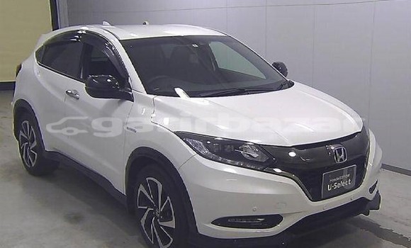 কেনা ব্যবহৃত Honda Vezel White গাড়ী মধ্যে ঢাকা মধ্যে Dhaka কেনা ব্যবহৃত Honda Vezel White গাড়ী মধ্যে ঢাকা মধ্যে Dhaka