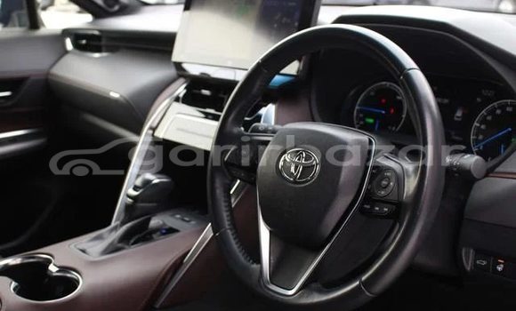 Buy Used 2020 Toyota Harrier in Dhaka, Dhaka Buy Used 2020 Toyota Harrier in Dhaka, Dhaka