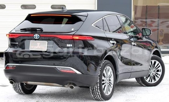 Buy Used 2020 Toyota Harrier in Dhaka, Dhaka Buy Used 2020 Toyota Harrier in Dhaka, Dhaka
