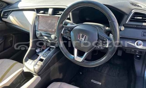 Buy Used 2020 Honda Insight in Dhaka, Dhaka Buy Used 2020 Honda Insight in Dhaka, Dhaka