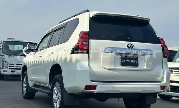 Buy Used 2020 Toyota Land cruiser prado in Dhaka, Dhaka Buy Used 2020 Toyota Land cruiser prado in Dhaka, Dhaka