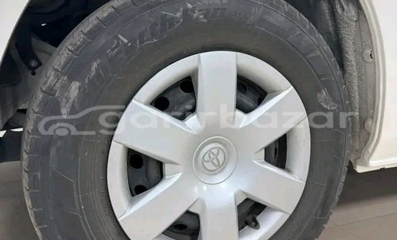 Buy Used Toyota Hiace ambulance dx 2019 in Baniachang, Habiganj Buy Used Toyota Hiace ambulance dx 2019 in Baniachang, Habiganj