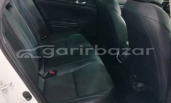 Buy Used 2020 Honda Insight in Dhaka, Dhaka Buy Used 2020 Honda Insight in Dhaka, Dhaka