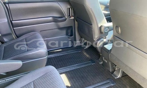 Buy Used 2022 Toyota Voxy in Dhaka, Dhaka Buy Used 2022 Toyota Voxy in Dhaka, Dhaka