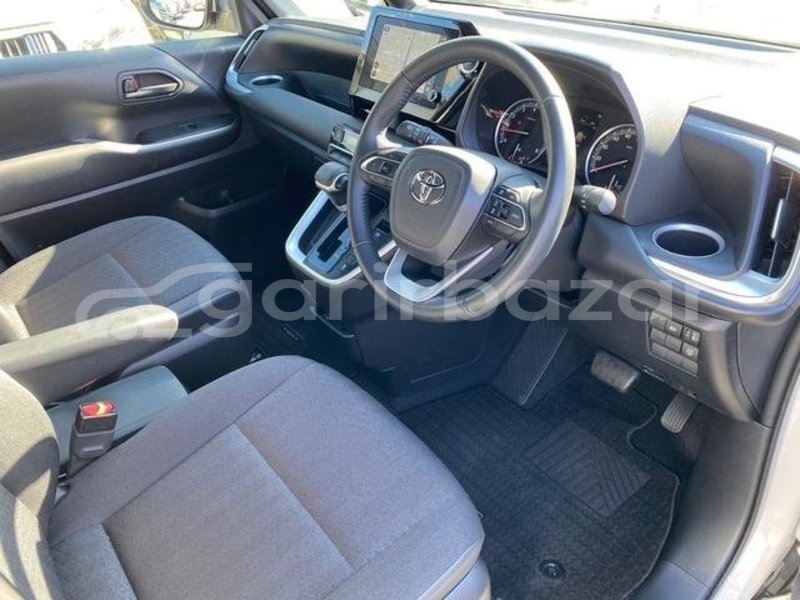 Big with watermark toyota voxy dhaka dhaka 47414