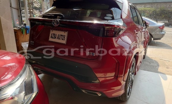 Buy Used 2020 Toyota Yaris in Dhaka, Dhaka Buy Used 2020 Toyota Yaris in Dhaka, Dhaka