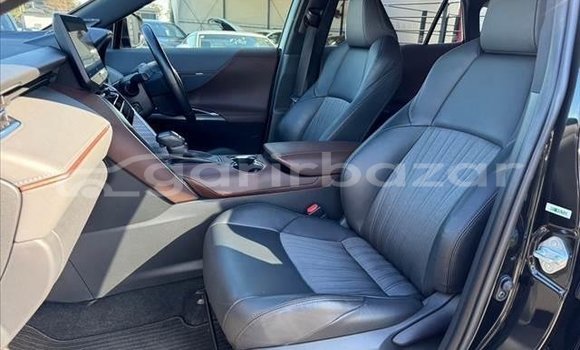 Buy Used 2020 Toyota Harrier in Dhaka, Dhaka Buy Used 2020 Toyota Harrier in Dhaka, Dhaka