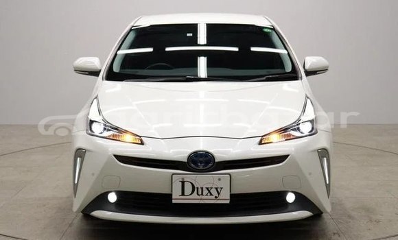 Buy Used 2020 Toyota prius in Dhaka, Dhaka Buy Used 2020 Toyota prius in Dhaka, Dhaka