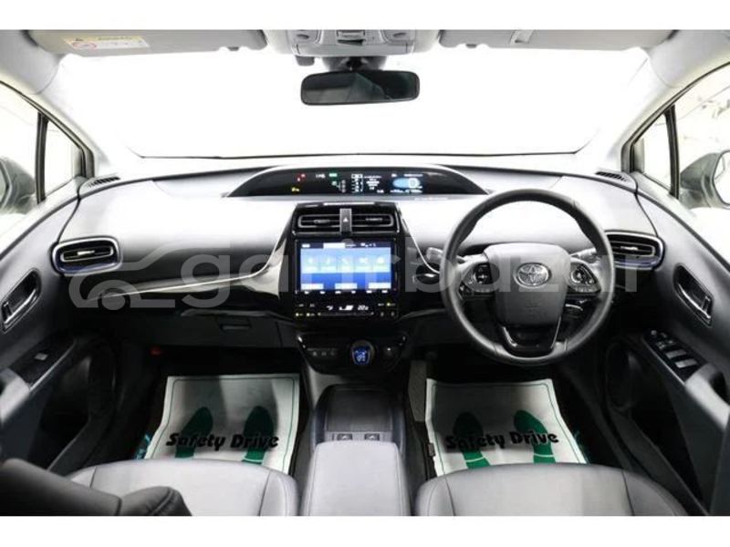 Big with watermark toyota prius dhaka dhaka 47447