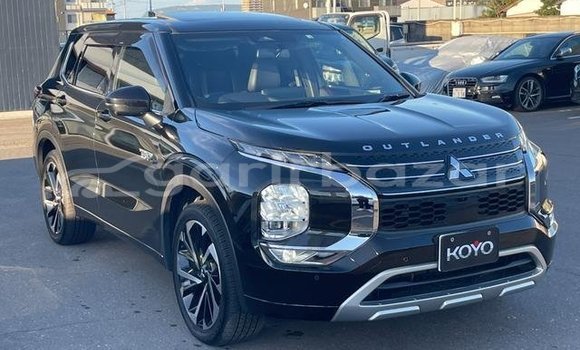 Buy Used 2022 Mitsubishi Outlandar in Dhaka, Dhaka Buy Used 2022 Mitsubishi Outlandar in Dhaka, Dhaka